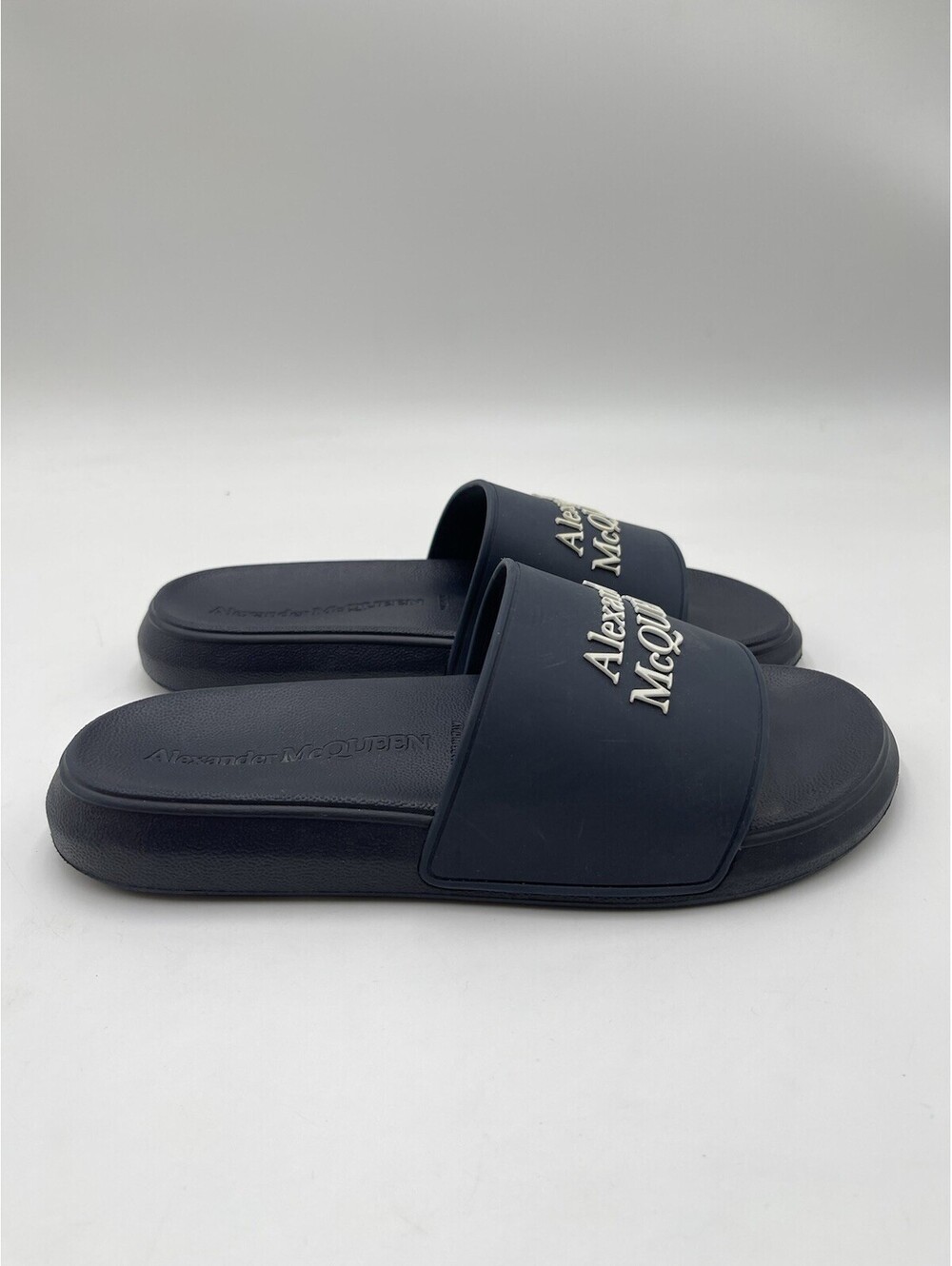 Alexander McQueen Womens Logo Pool Rubber Slides Sandals Navy Size 37
